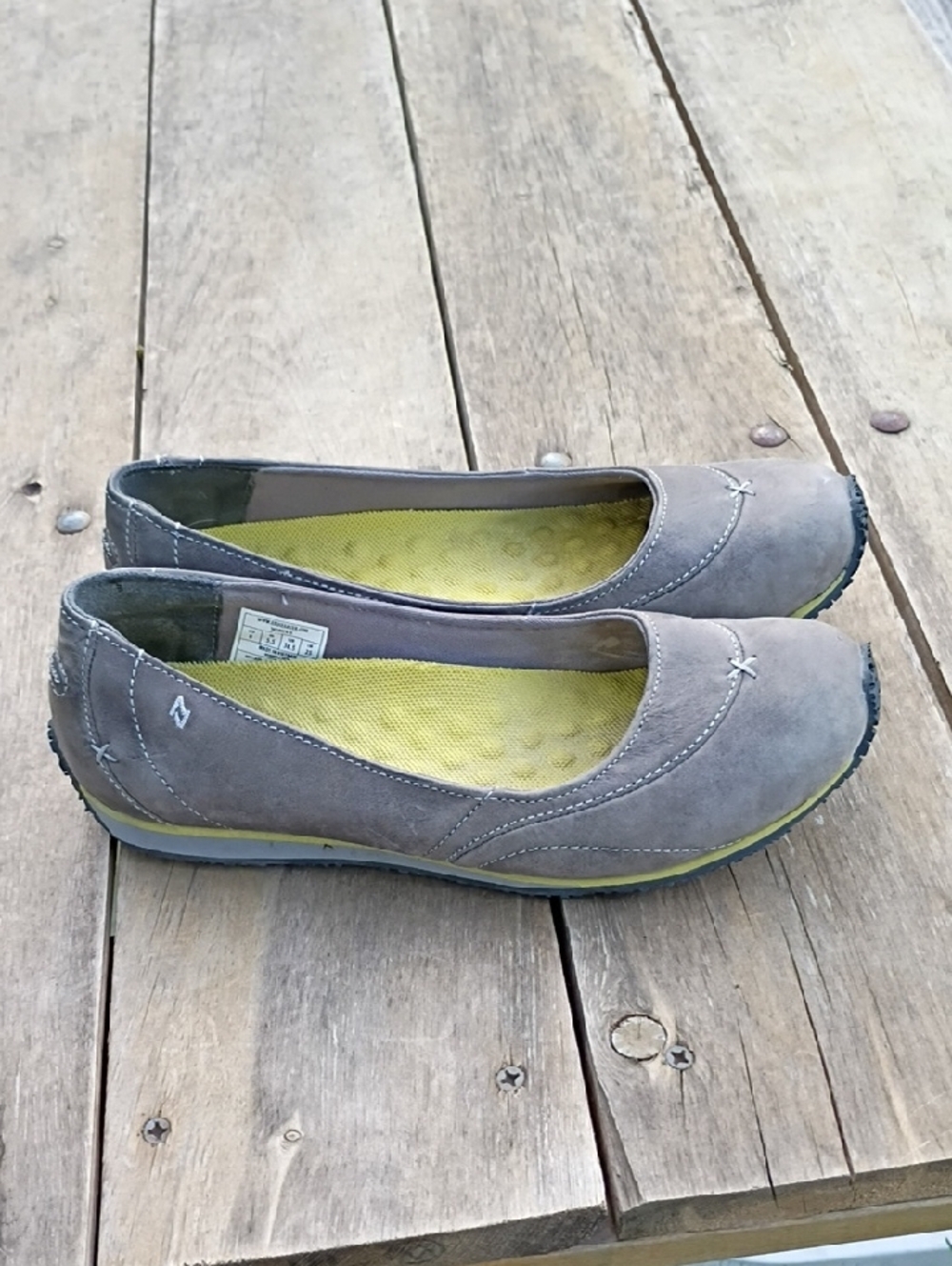 Eddie Bauer Christine Suede Ballet Sporty Slip-on Walking Shoes Size 8 - Picture 2 of 9